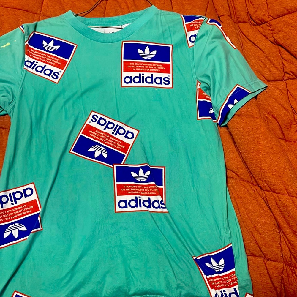 Adidas t-shirt